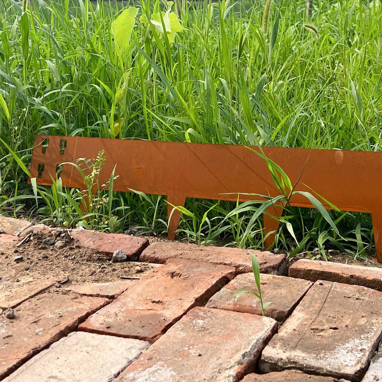 ขอบเหล็ก Corten - ความสูงหน้าขอบ 100 มม. (ต่อเมตร)