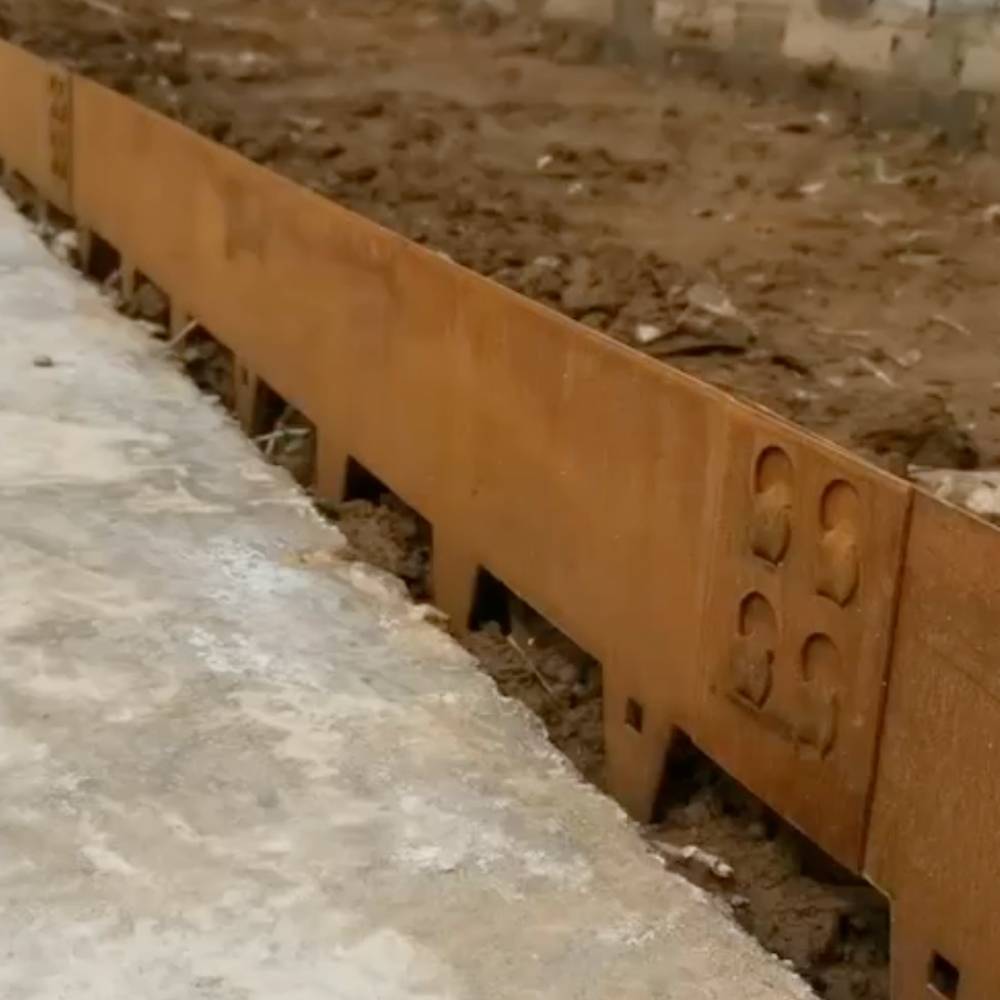 Corteen steel garden edging